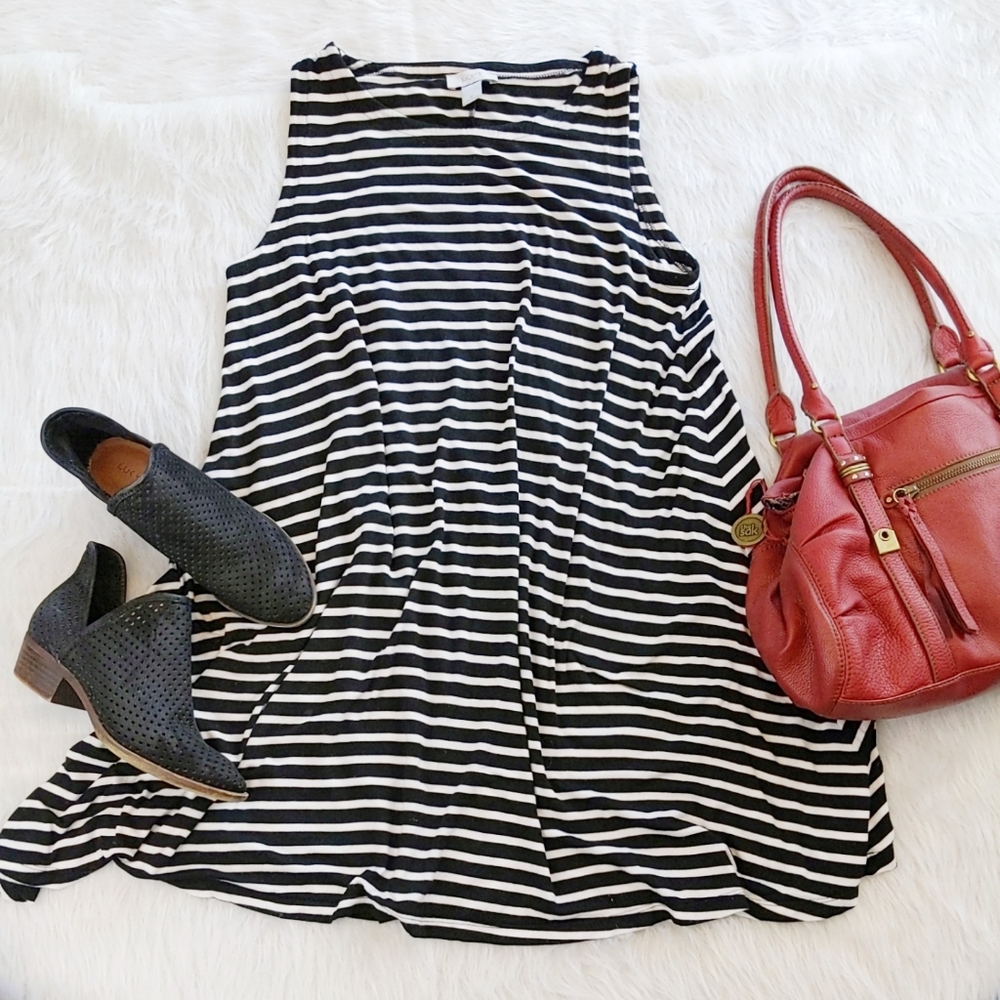 Loft outlet black/white everyday dress, Sz M